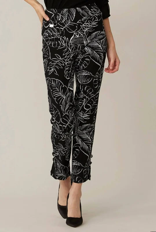 Palm Print Cropped Pant In Black Vanilla